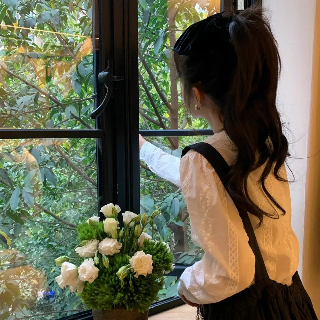 抓娃娃海报