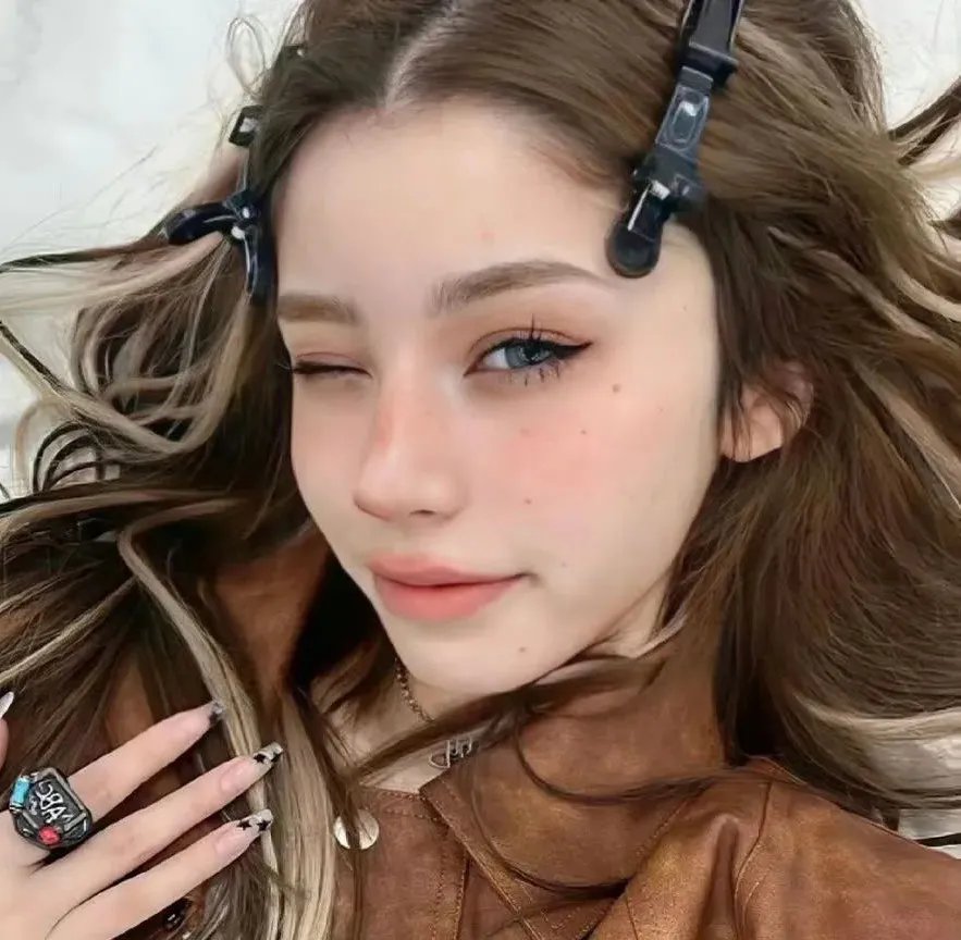 我自清欢,无风无月